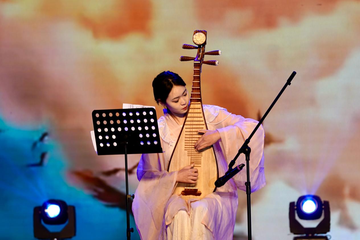 图片14.jpg 图片14.jpg