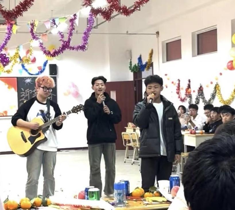 图片2.jpg 图片2.jpg