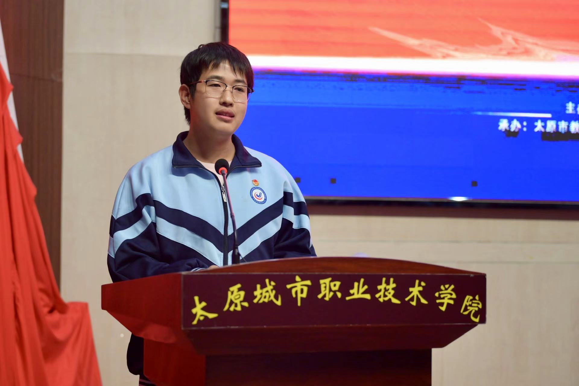 8cf8e3c9148bc1fa65b0b48b1b0cc50.jpg 8cf8e3c9148bc1fa65b0b48b1b0cc50.jpg