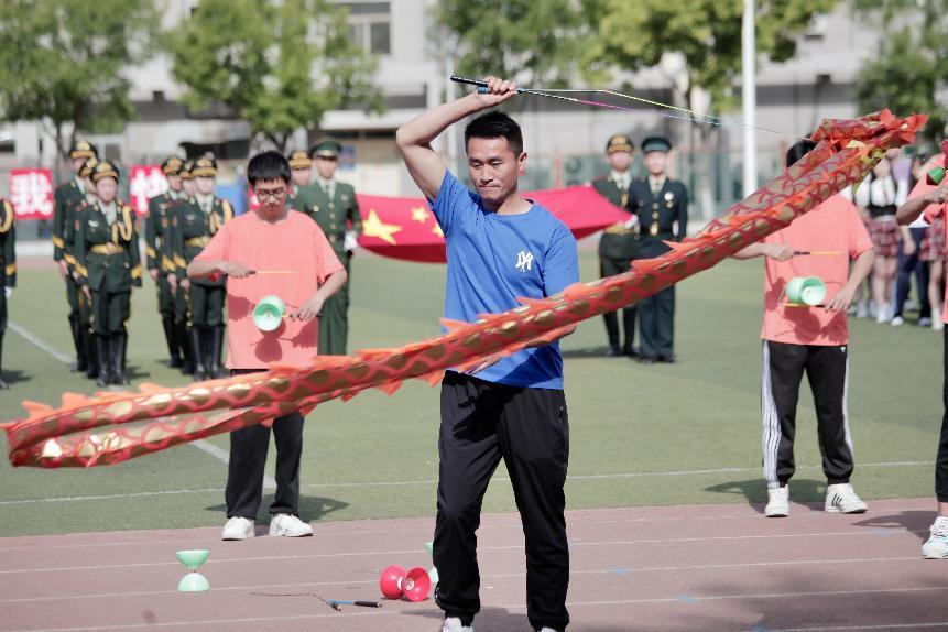 图片4.jpg 图片4.jpg