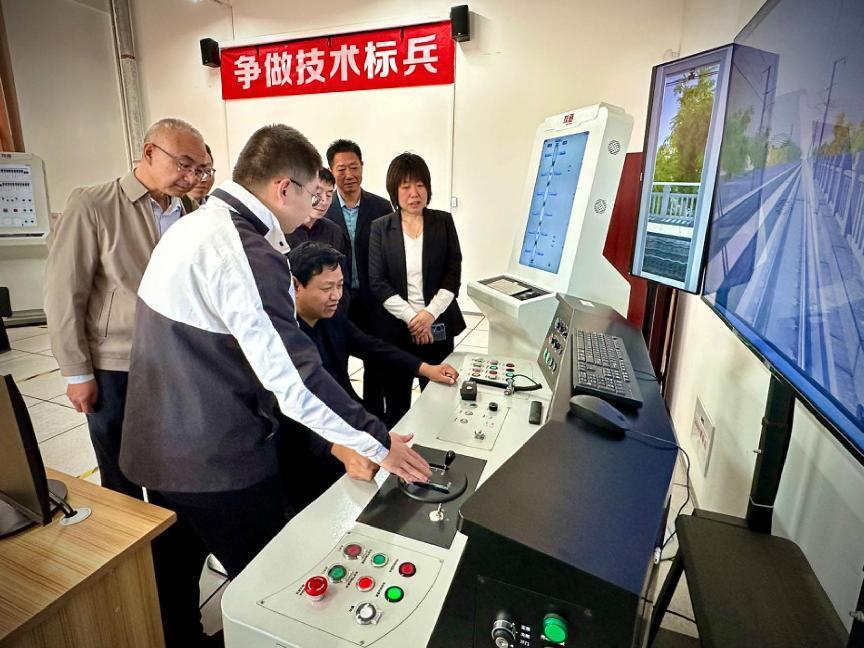图片4.png 图片4.png
