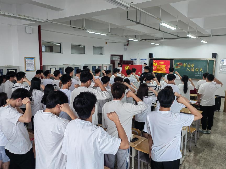 图片2.jpg 图片2.jpg