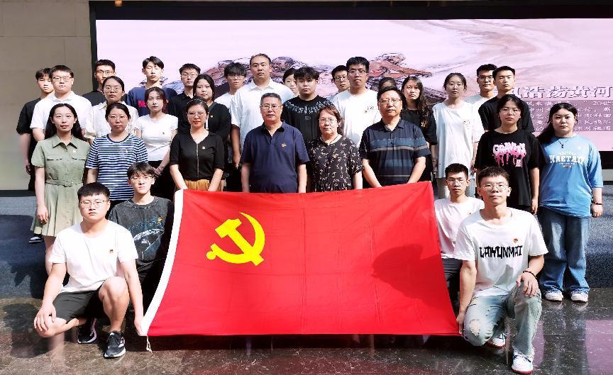 图片1.jpg 图片1.jpg