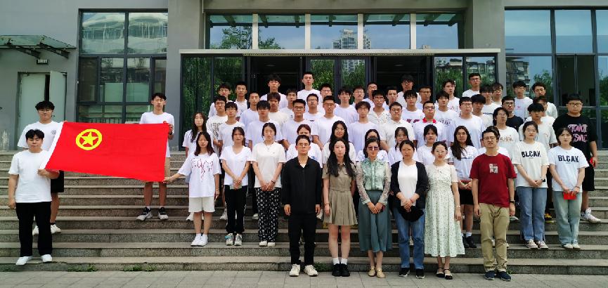图片3.jpg 图片3.jpg